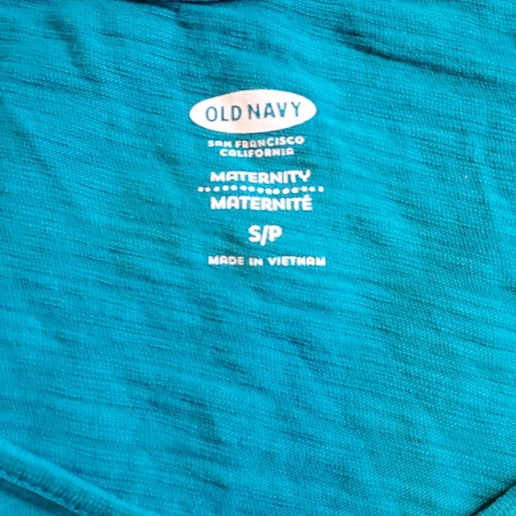 Old navy maternity t shirt small - Picture 2 of 2